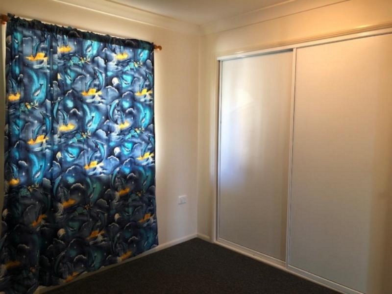 10 Lorraine Court, Gracemere QLD 4702